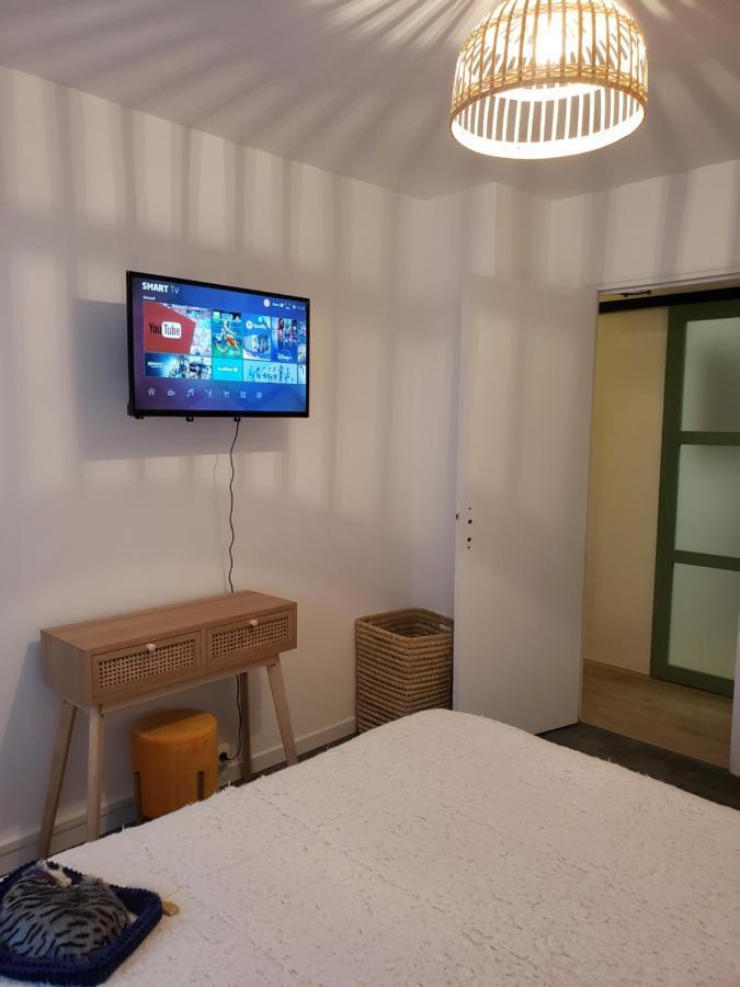 Maison Du Bonheur 2 A Troyes Logement Entier Avec Parking ภายนอก รูปภาพ
