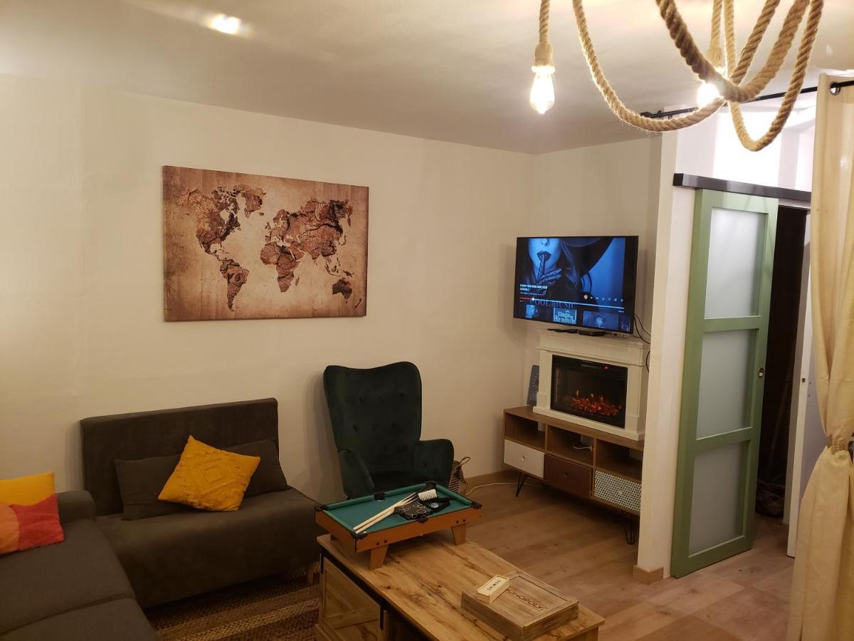 Maison Du Bonheur 2 A Troyes Logement Entier Avec Parking ภายนอก รูปภาพ