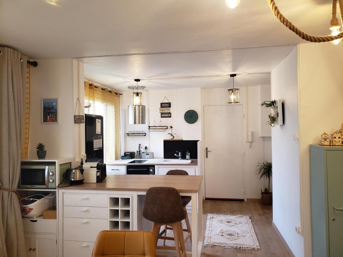 Maison Du Bonheur 2 A Troyes Logement Entier Avec Parking ภายนอก รูปภาพ