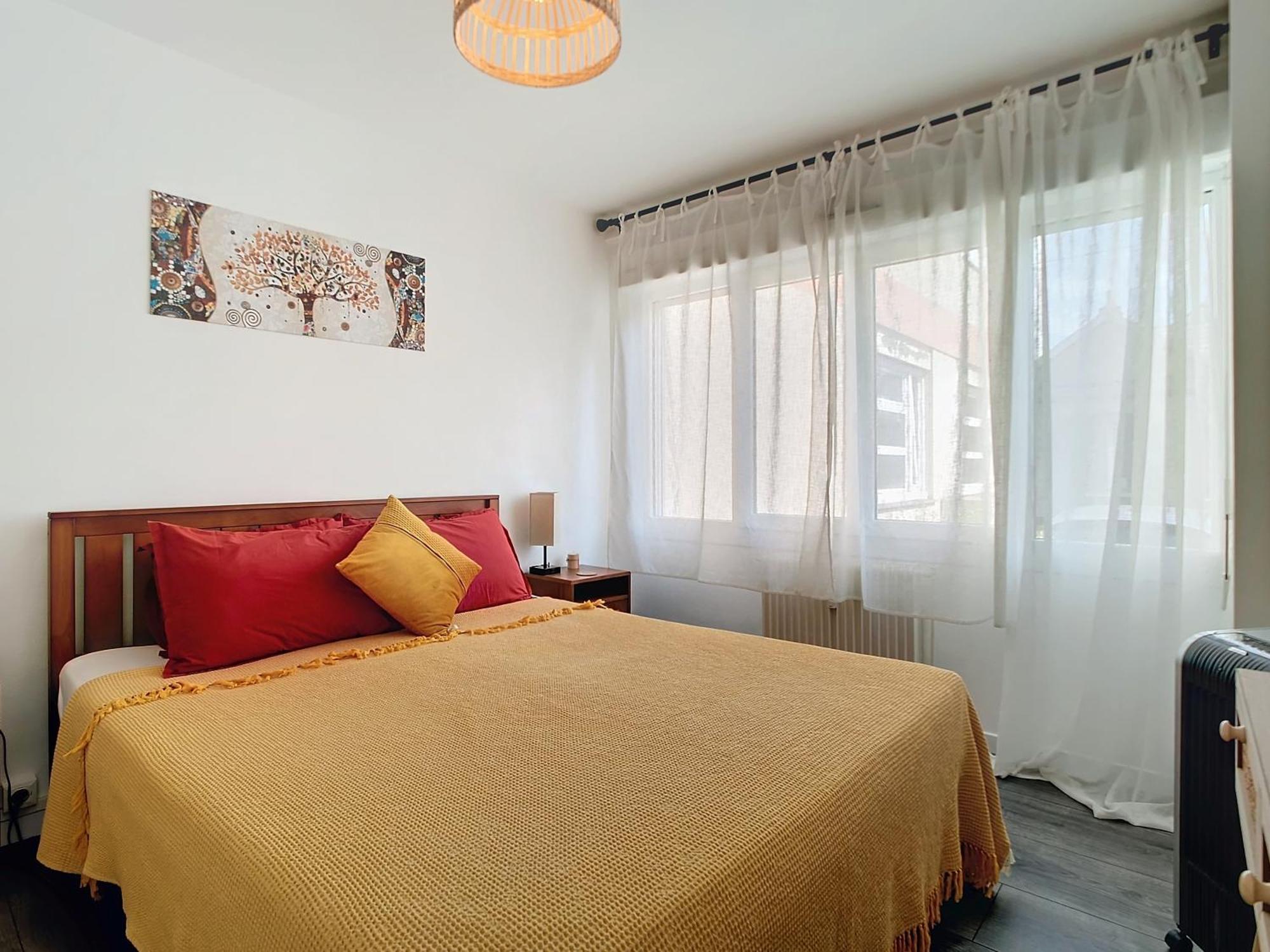 Maison Du Bonheur 2 A Troyes Logement Entier Avec Parking ภายนอก รูปภาพ
